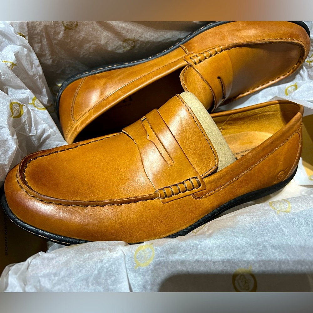 Born Mens Simon II Tan Full Grain Leather Penny Loafers Drivers Shoes